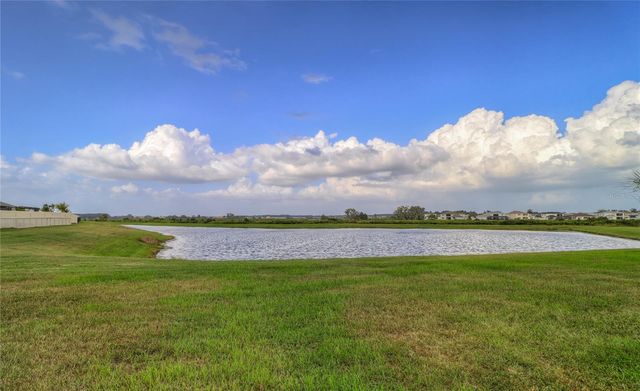 8694 PARSONS HILL BOULEVARD, Wesley Chapel, FL 33545