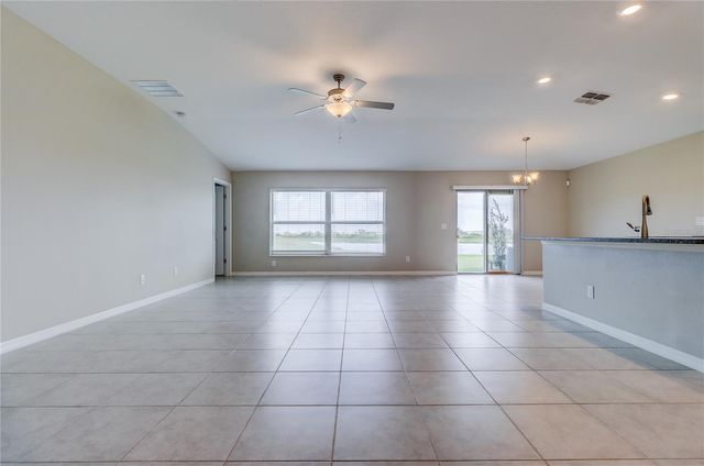 8694 PARSONS HILL BOULEVARD, Wesley Chapel, FL 33545