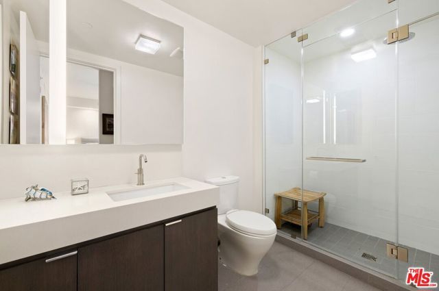 1755 Ocean Avenue 603, Santa Monica, CA 90401