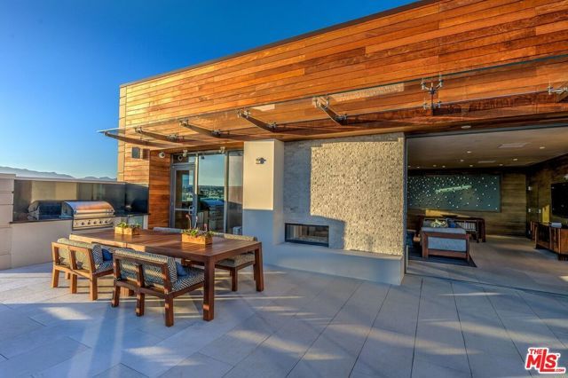 1755 Ocean Avenue 603, Santa Monica, CA 90401
