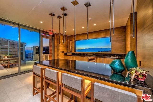 1755 Ocean Avenue 603, Santa Monica, CA 90401