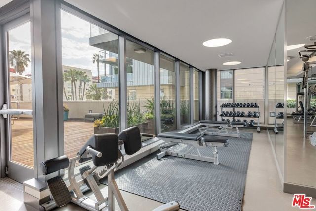 1755 Ocean Avenue 603, Santa Monica, CA 90401