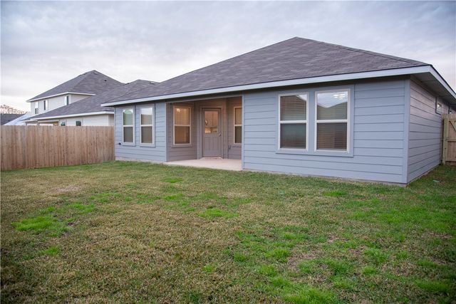 2145 Chief Street, Bryan, TX 77807