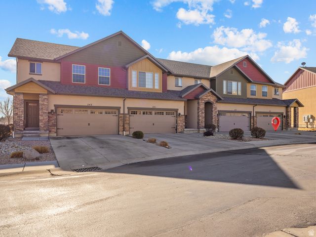 233 E BAYCREST DR, Saratoga Springs, UT 84045