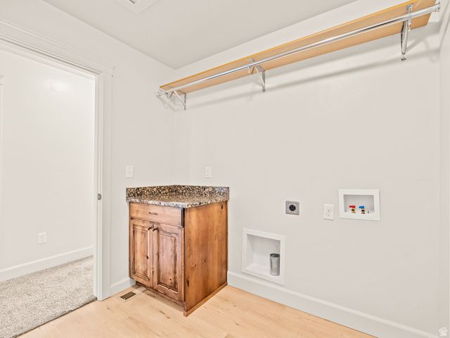 233 E BAYCREST DR, Saratoga Springs, UT 84045