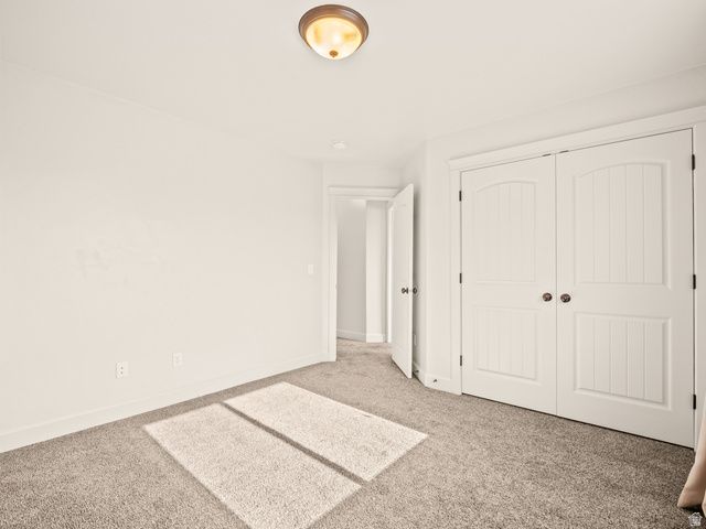 233 E BAYCREST DR, Saratoga Springs, UT 84045