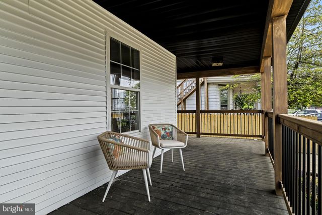 214 W HOLLY AVE, Pitman, NJ 08071