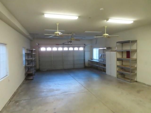 8437 Cobble Creek Ln, Orangevale, CA 95662