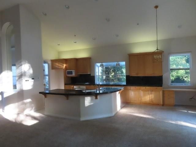 8437 Cobble Creek Ln, Orangevale, CA 95662