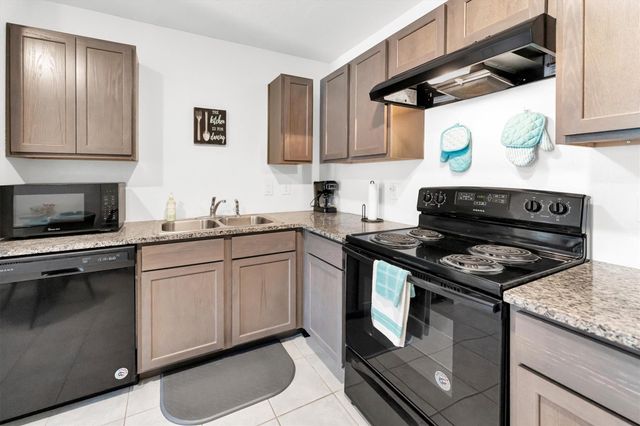 24624 Pools Creek Way, Huntsville, TX 77320