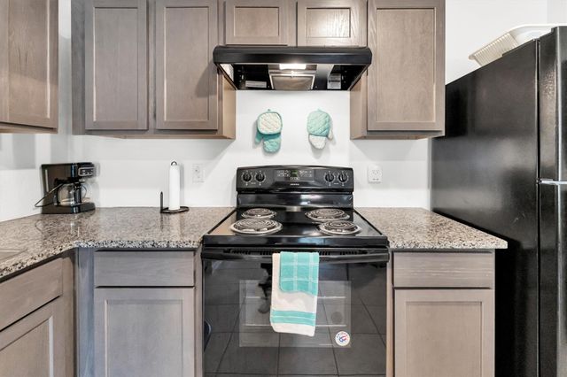 24624 Pools Creek Way, Huntsville, TX 77320