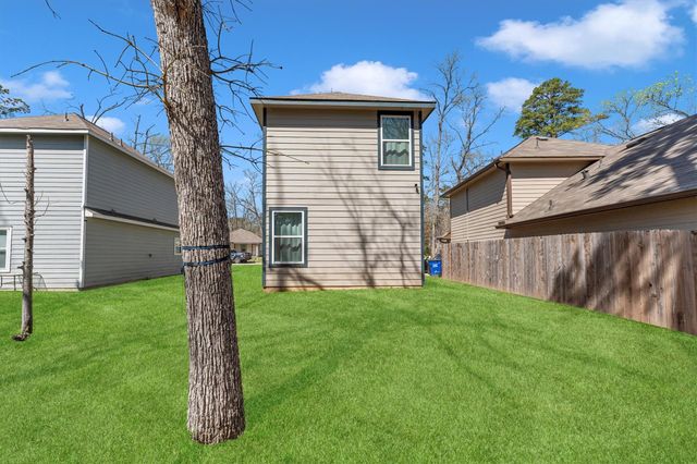 24624 Pools Creek Way, Huntsville, TX 77320