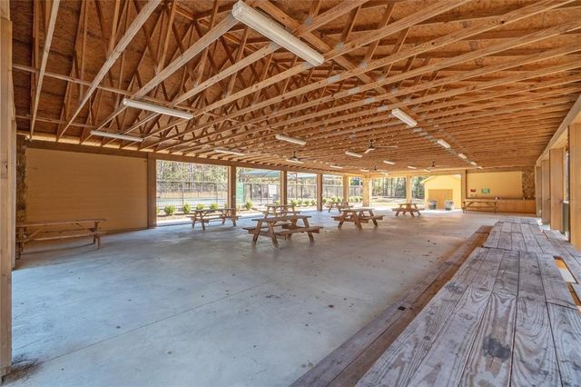 24624 Pools Creek Way, Huntsville, TX 77320