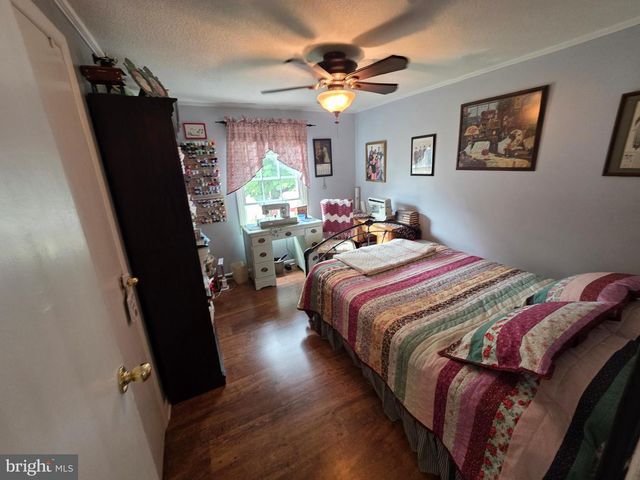 28 BONNIEFIELD CIR, Gettysburg, PA 17325