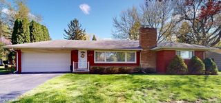 1331 Fieldway Drive, Bloomfield Hills, MI 48302