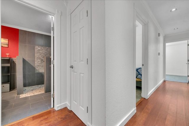 207 Walnut Way, Euless, TX 76039