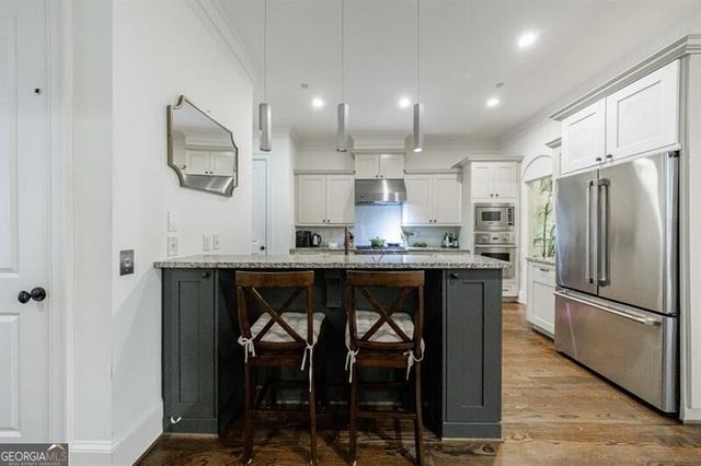 58 Sheridan Drive NE 25, Atlanta, GA 30305