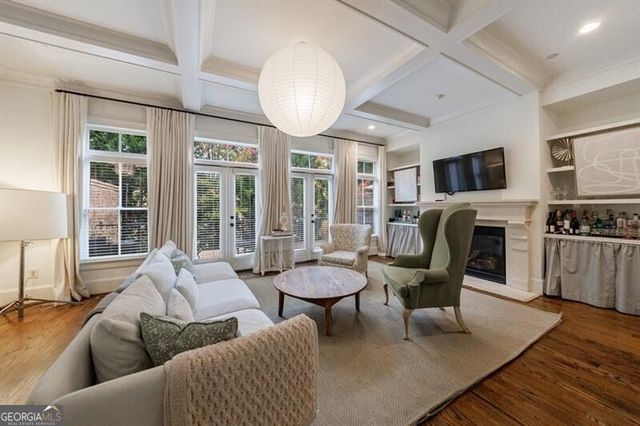 58 Sheridan Drive NE 25, Atlanta, GA 30305