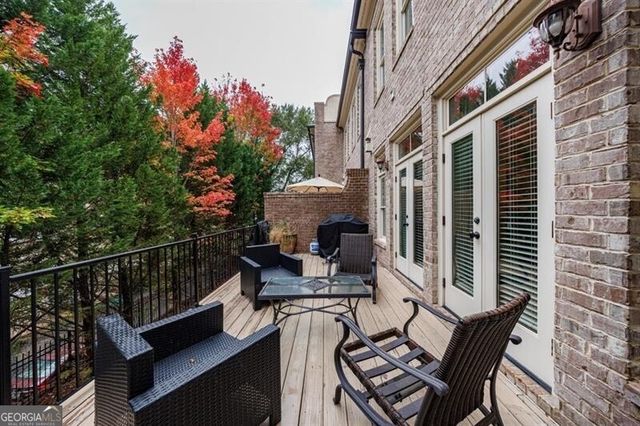 58 Sheridan Drive NE 25, Atlanta, GA 30305