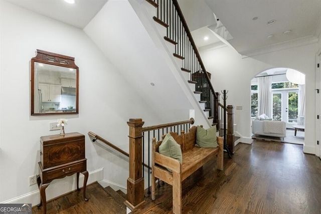 58 Sheridan Drive NE 25, Atlanta, GA 30305