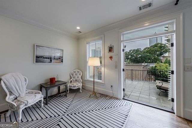 58 Sheridan Drive NE 25, Atlanta, GA 30305