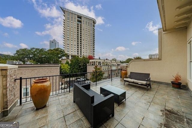 58 Sheridan Drive NE 25, Atlanta, GA 30305