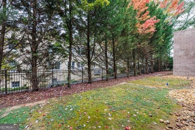 58 Sheridan Drive NE 25, Atlanta, GA 30305