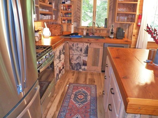 116 Beaver Lake Drive, Stoddard, NH 03464