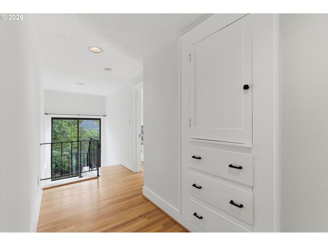 3844 Ne 21ST Ave, Portland, OR 97212