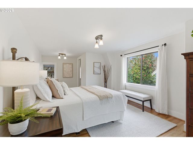 3844 Ne 21ST Ave, Portland, OR 97212