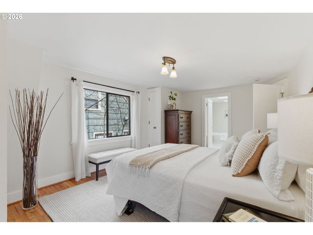 3844 Ne 21ST Ave, Portland, OR 97212