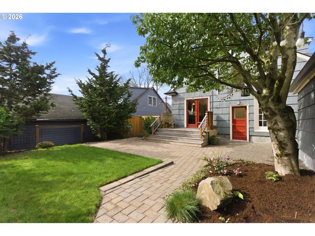 3844 Ne 21ST Ave, Portland, OR 97212