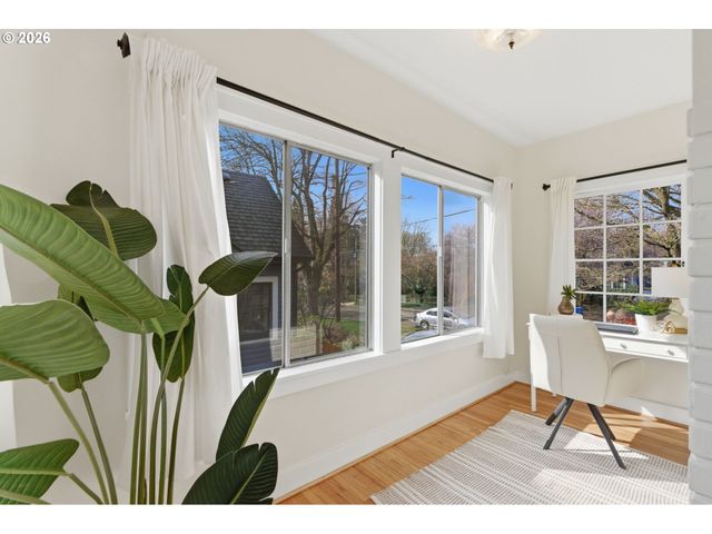 3844 Ne 21ST Ave, Portland, OR 97212