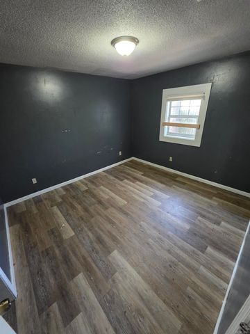 5917 Chaucer Ln, Little Rock, AR 72209