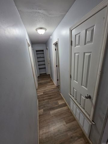 5917 Chaucer Ln, Little Rock, AR 72209