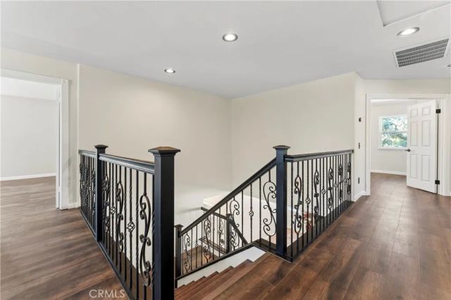 976 Hemingway, Corona, CA 92878