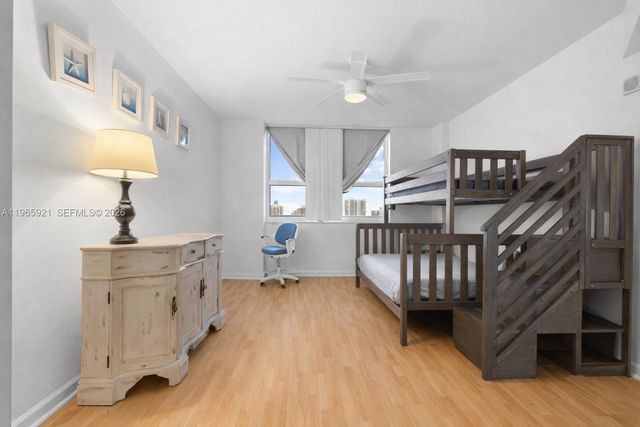 19501 W Country Club Dr 2415, Aventura, FL 33180