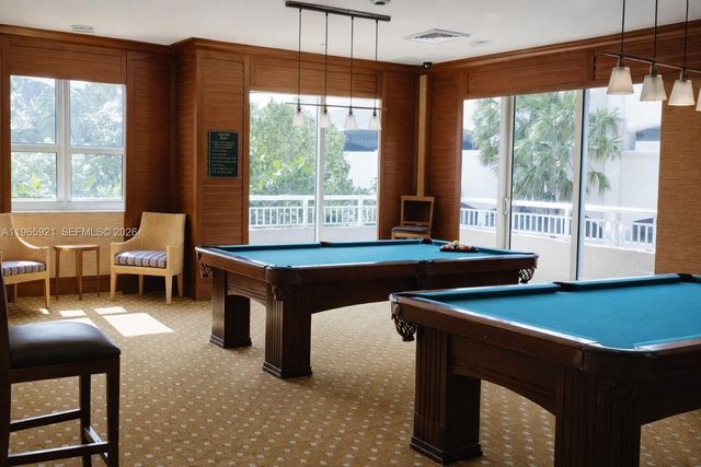 19501 W Country Club Dr 2415, Aventura, FL 33180