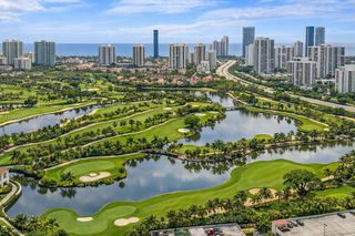 19501 W Country Club Dr 2415, Aventura, FL 33180