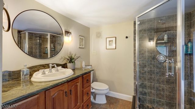 35 Woodledge Rd, Watchung Boro, NJ 07069