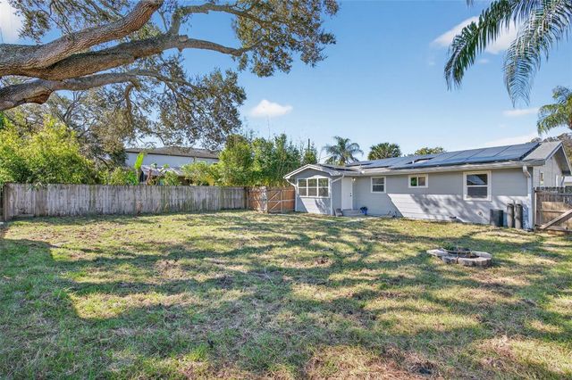 1841 DOUGLAS AVENUE, Dunedin, FL 34698