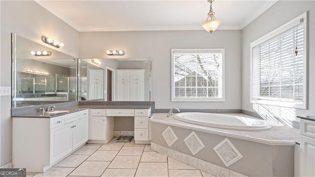 405 Creek View Court, Bremen, GA 30110