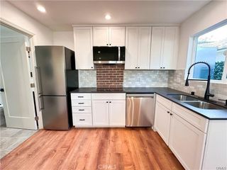 17814 W Hemmingway Street, Reseda, CA 91335