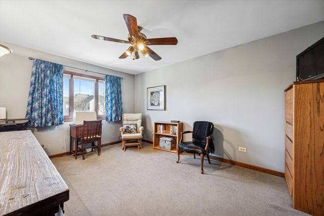 4525 Arbor View Drive, Lisle, IL 60532