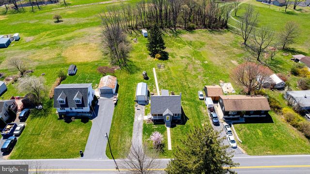 4568 NEWMAN RD, Fayetteville, PA 17222