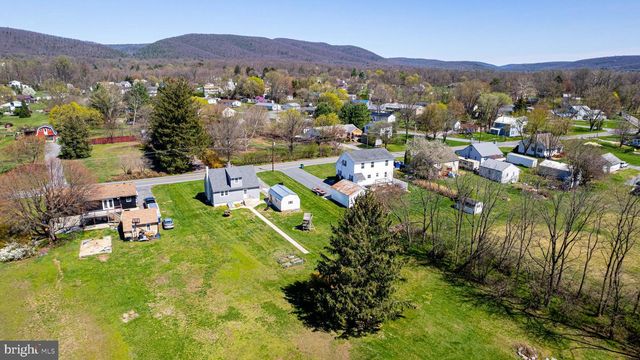 4568 NEWMAN RD, Fayetteville, PA 17222