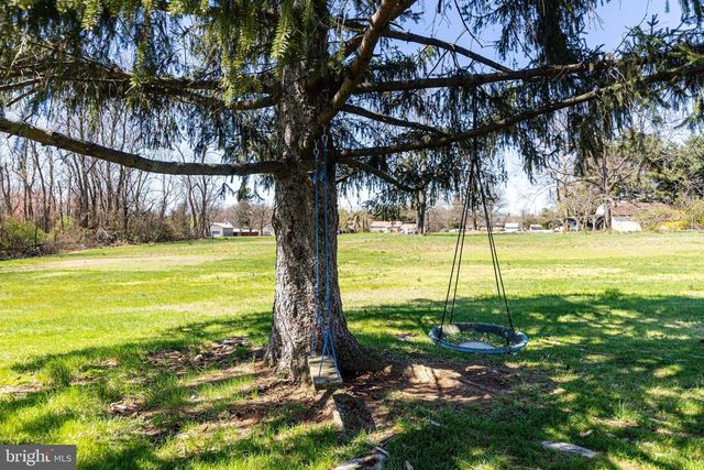 4568 NEWMAN RD, Fayetteville, PA 17222