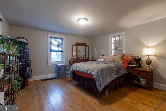 4568 NEWMAN RD, Fayetteville, PA 17222