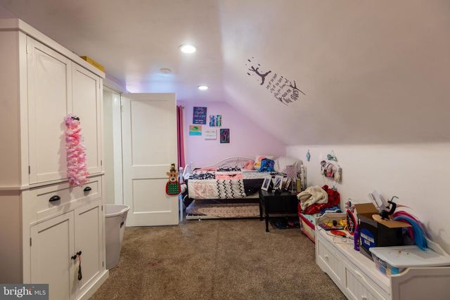 4568 NEWMAN RD, Fayetteville, PA 17222
