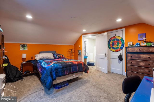 4568 NEWMAN RD, Fayetteville, PA 17222